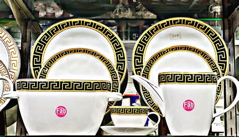 versace dinner set pakistan|61pc Branded Dinner set .